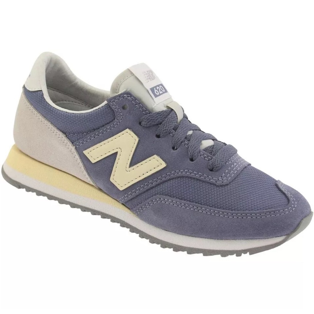 New Balance 620 Sneakers Size 9.5
